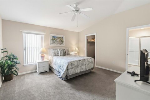 House in Davenport, Florida 3 bedrooms, 140.47 sq.m. № 2097820 - photo 22