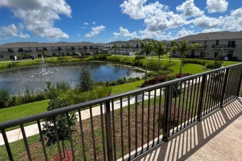 Touwnhouse à vendre à Homestead, Floride: 3 chambres, 159.05 m2 № 2051974 - photo 28