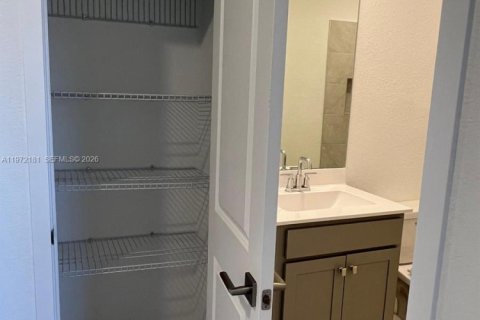 Touwnhouse à vendre à Homestead, Floride: 3 chambres, 159.05 m2 № 2051974 - photo 21