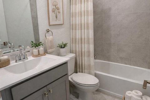 Touwnhouse à vendre à Homestead, Floride: 3 chambres, 159.05 m2 № 2051974 - photo 8