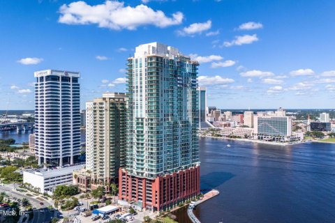 Condominio en venta en Jacksonville, Florida, 2 dormitorios, 154.78 m2 № 801420 - foto 1