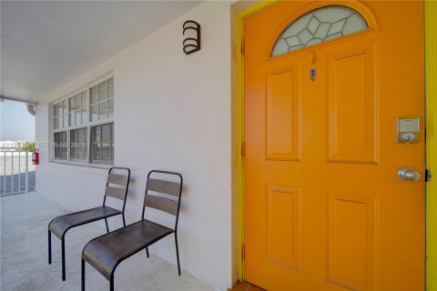 Appartement à louer à Fort Lauderdale, Floride: 1 chambre, 88.26 m2 № 2006876 - photo 4