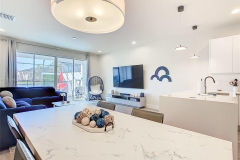Villa ou maison à vendre à Clermont, Floride: 3 chambres, 210.52 m2 № 2082373 - photo 14