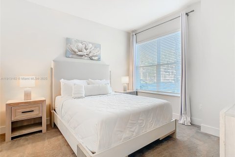 Villa ou maison à vendre à Clermont, Floride: 3 chambres, 210.52 m2 № 2082373 - photo 8