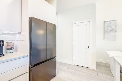Villa ou maison à vendre à Clermont, Floride: 3 chambres, 210.52 m2 № 2082373 - photo 20