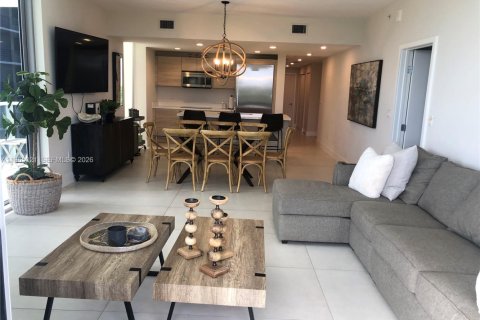 Condominio en alquiler en North Miami Beach, Florida, 3 dormitorios, 144.65 m2 № 2029623 - foto 12