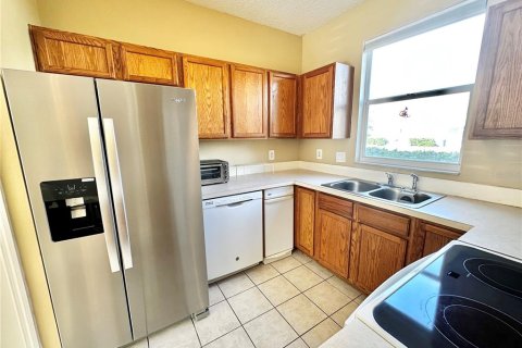 Adosado en venta en Tampa, Florida, 2 dormitorios, 116.31 m2 № 1797312 - foto 16