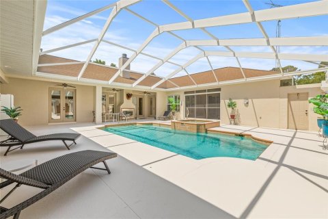 Casa en venta en Weeki Wachee, Florida, 5 dormitorios, 281.77 m2 № 1689626 - foto 10