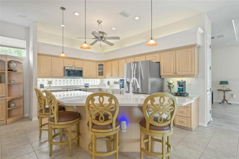 Casa en venta en Weeki Wachee, Florida, 5 dormitorios, 281.77 m2 № 1689626 - foto 16