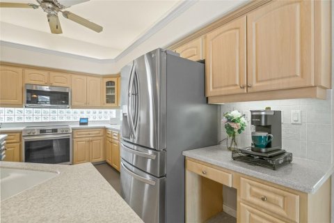 Casa en venta en Weeki Wachee, Florida, 5 dormitorios, 281.77 m2 № 1689626 - foto 21