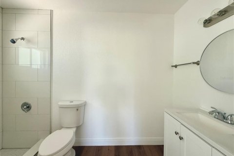 Casa en alquiler en Sarasota, Florida, 3 dormitorios, 180.69 m2 № 1918502 - foto 10