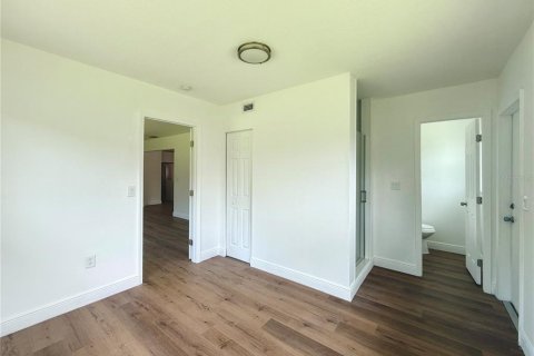 Casa en alquiler en Sarasota, Florida, 3 dormitorios, 180.69 m2 № 1918502 - foto 8