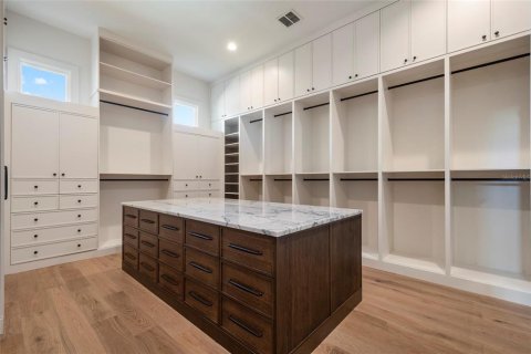 Villa ou maison à louer à Windermere, Floride: 4 chambres, 612.41 m2 № 2421819 - photo 30
