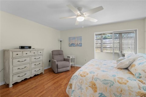 Copropriété à vendre à Saint Petersburg, Floride: 2 chambres, 78.04 m2 № 2226053 - photo 20