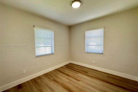 Купить виллу или дом в Майами, Флорида 3 спальни, 124.49м2, № 2067617 - фото 20