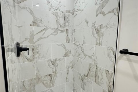 Купить виллу или дом в Майами, Флорида 3 спальни, 124.49м2, № 2067617 - фото 16