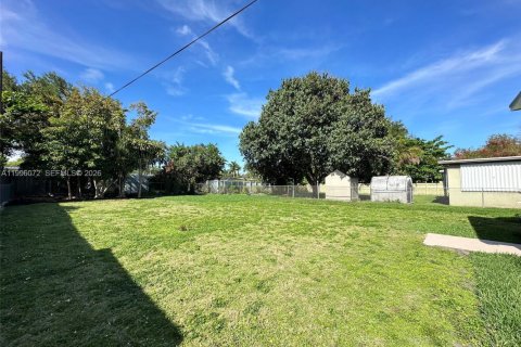 Купить виллу или дом в Майами, Флорида 3 спальни, 124.49м2, № 2067617 - фото 29