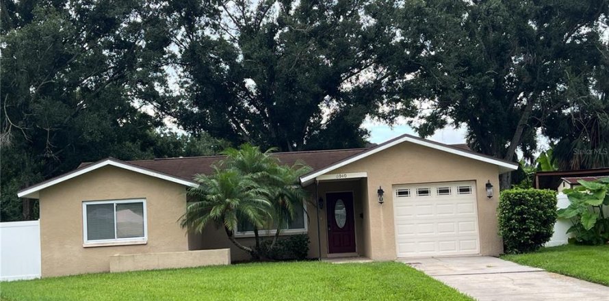 Villa ou maison à Pinellas Park, Floride 3 chambres, 94.95 m2 № 1900858