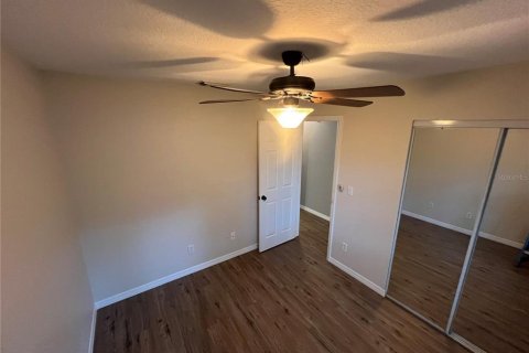 House in Pinellas Park, Florida 3 bedrooms, 94.95 sq.m. № 1900858 - photo 27