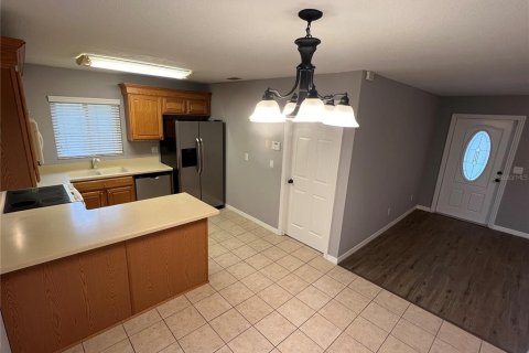 Casa en alquiler en Pinellas Park, Florida, 3 dormitorios, 94.95 m2 № 1900858 - foto 12