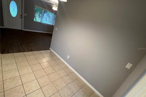 House in Pinellas Park, Florida 3 bedrooms, 94.95 sq.m. № 1900858 - photo 8