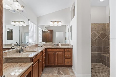 Casa en venta en The Villages, Florida, 3 dormitorios, 179.3 m2 № 1883413 - foto 20