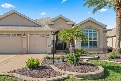 Casa en venta en The Villages, Florida, 3 dormitorios, 179.3 m2 № 1883413 - foto 2