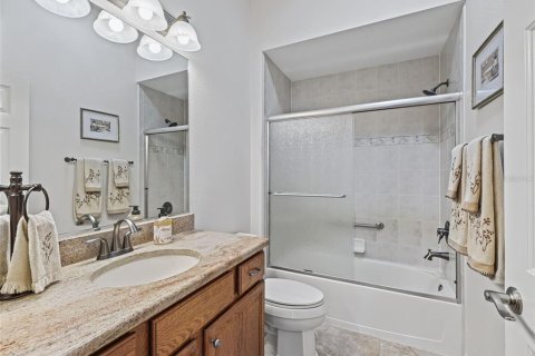 Casa en venta en The Villages, Florida, 3 dormitorios, 179.3 m2 № 1883413 - foto 24