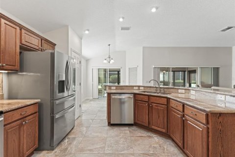 Casa en venta en The Villages, Florida, 3 dormitorios, 179.3 m2 № 1883413 - foto 6