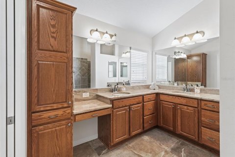 Casa en venta en The Villages, Florida, 3 dormitorios, 179.3 m2 № 1883413 - foto 19
