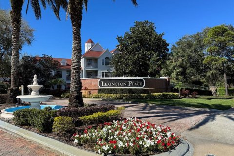 Copropriété à vendre à Orlando, Floride: 2 chambres, 90.21 m2 № 1841813 - photo 5