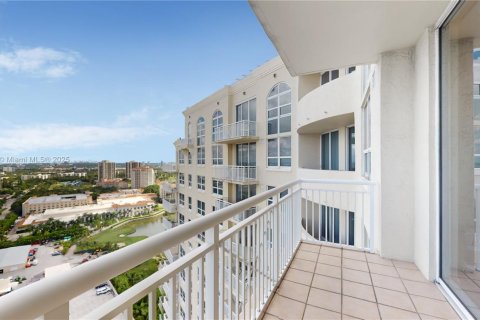 Copropriété à louer à Aventura, Floride: 2 chambres, 109.16 m2 № 1965663 - photo 20