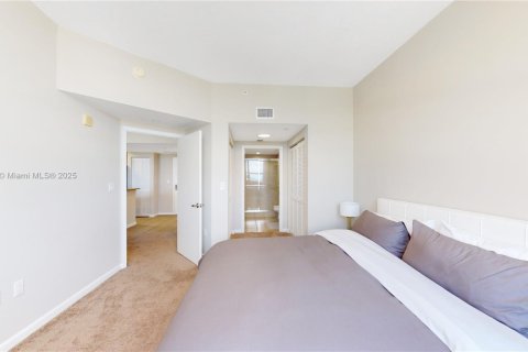 Copropriété à louer à Aventura, Floride: 2 chambres, 109.16 m2 № 1965663 - photo 7