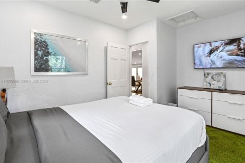 Villa ou maison à louer à South Miami, Floride: 4 chambres, 154.96 m2 № 1997588 - photo 21