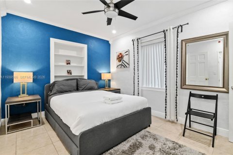 Villa ou maison à louer à South Miami, Floride: 4 chambres, 154.96 m2 № 1997588 - photo 15