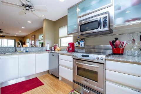 Copropriété à louer à Sarasota, Floride: 2 chambres, 107.77 m2 № 1205927 - photo 15