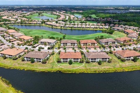Condo in Bradenton, Florida, 2 bedrooms  № 2233471 - photo 13