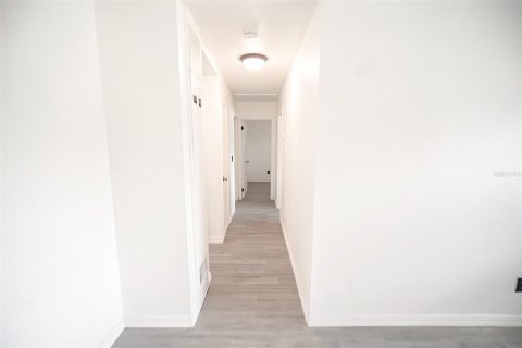 Casa en venta en Orlando, Florida, 3 dormitorios, 94.85 m2 № 1915543 - foto 16