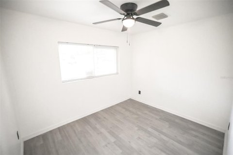 Casa en venta en Orlando, Florida, 3 dormitorios, 94.85 m2 № 1915543 - foto 24