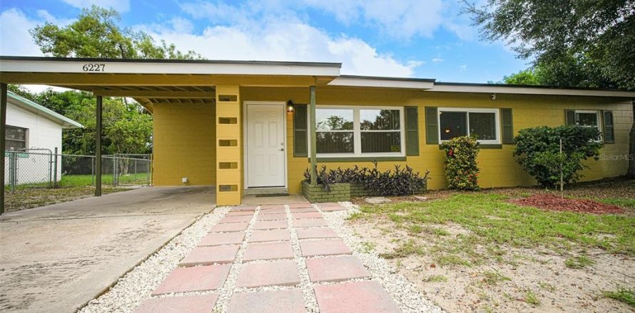 Casa en Orlando, Florida 3 dormitorios, 94.85 m2 № 1915543