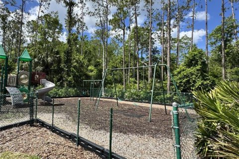 Casa en venta en Ormond Beach, Florida, 4 dormitorios, 229.19 m2 № 1725562 - foto 22