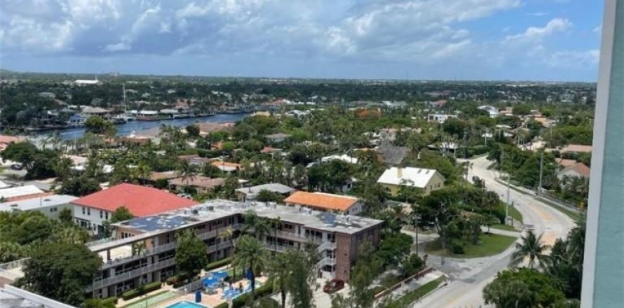Condominio en Pompano Beach, Florida, 2 dormitorios  № 1224544