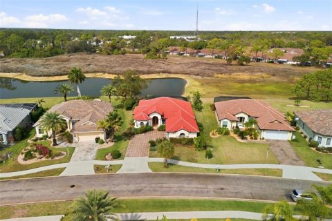 Villa ou maison à louer à North Port, Floride: 3 chambres, 196.49 m2 № 2104622 - photo 2