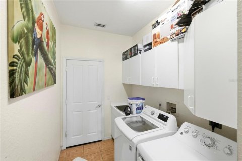 Villa ou maison à louer à North Port, Floride: 3 chambres, 196.49 m2 № 2104622 - photo 22