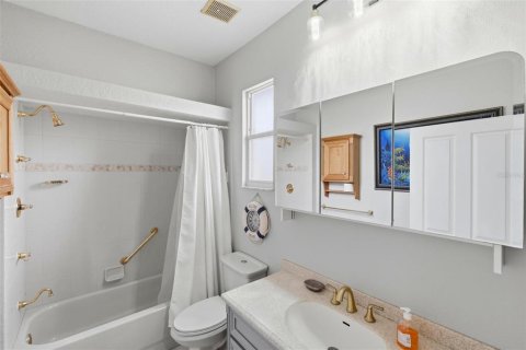Villa ou maison à louer à North Port, Floride: 3 chambres, 196.49 m2 № 2104622 - photo 21