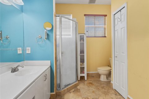 Adosado en venta en Miami, Florida, 3 dormitorios, 165.09 m2 № 2064747 - foto 14