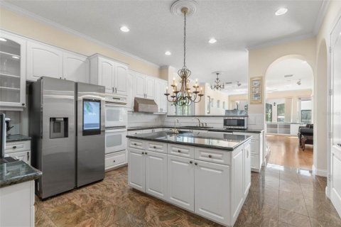 House in Palm Coast, Florida 3 bedrooms, 306.21 sq.m. № 2211364 - photo 7