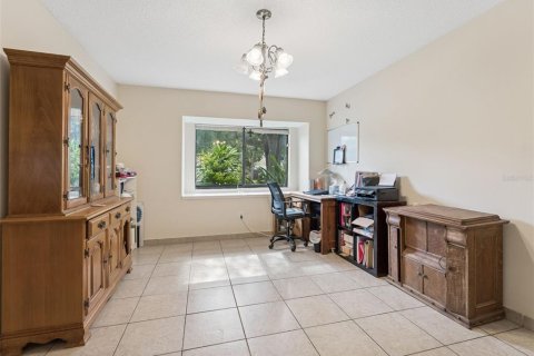House in Tampa, Florida 3 bedrooms, 141.77 sq.m. № 1848137 - photo 21