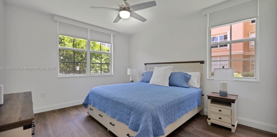 Кондоминиум с 3 спальнями в Авентура, Флорида № 2005429