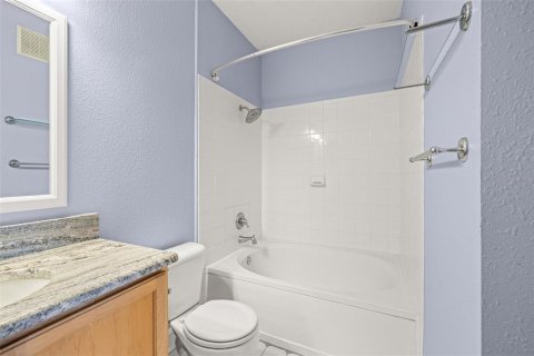 Copropriété à vendre à Tampa, Floride: 2 chambres, 89.93 m2 № 2106510 - photo 16